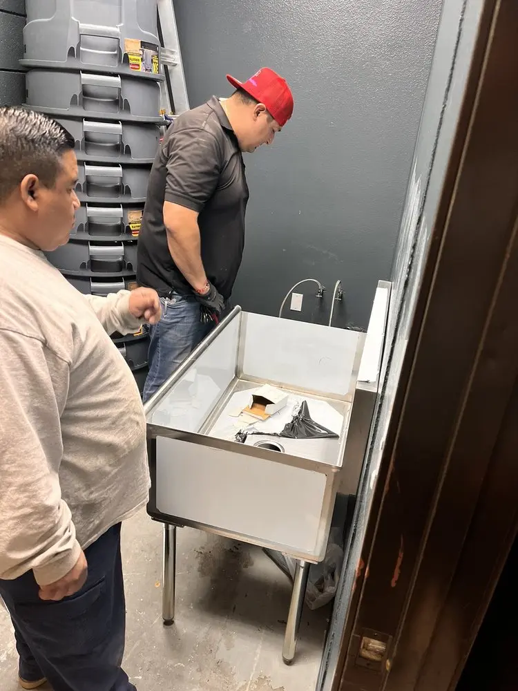 Commercial plumbing and sink installation in Alegre